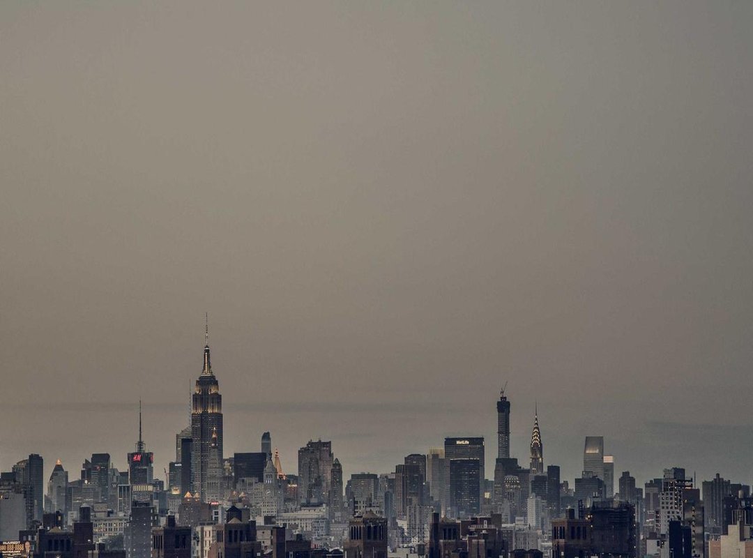 Warning Signs: 5 Red Flags of a Scam Group You Must Avoid